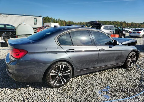 2018 BMW 330 I z USA, uszkodzony, nr VIN WBA8B9G57JNU96046